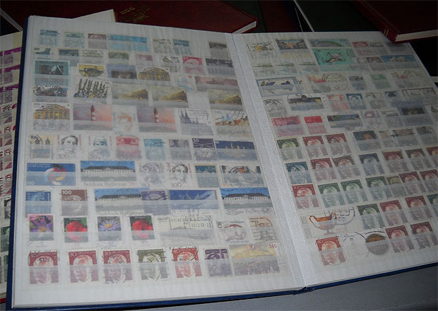 Sprečeno krijumčarenje poštanskih markica i starih novčića