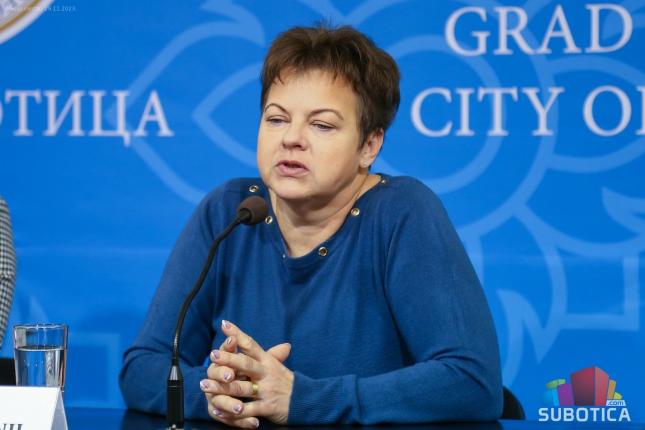 Jubilarni, 10. "Zimski festival tradicija" u subotu na Paliću