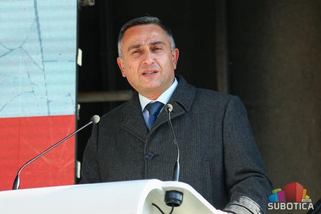 Održan karavan “Bezbednost počinje sa tobom” u cilju edukacije i povećanja bezbednosti u saobraćaju