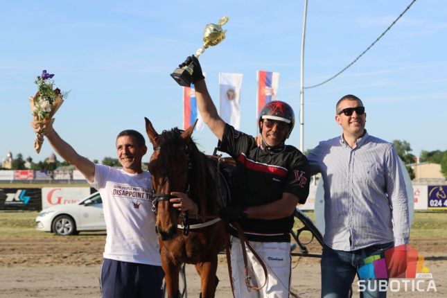 Konjički sport: Održan drugi kasački dan, grlo Sara Von pobednik trke Prvenstva Srbije