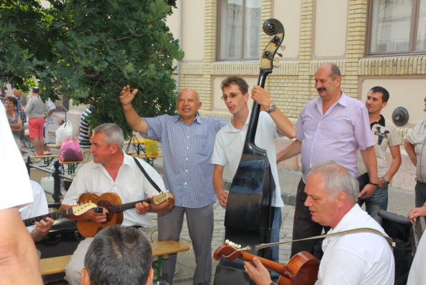 Bunjevci na proslavi Dana grada u Baji