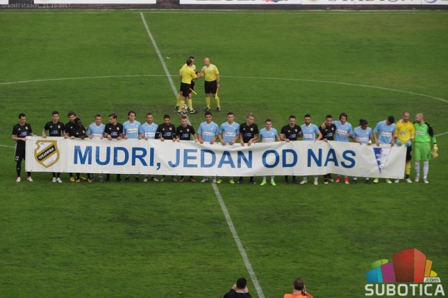 Fudbal: Mirovale mreže na meču Spartaka i Čukaričkog