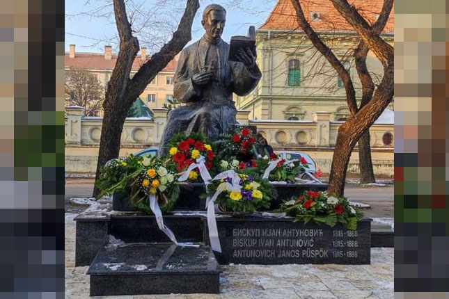 Polaganjem venaca na spomenik biskupa Antunovića počela manifestacija hrvatske zajednice