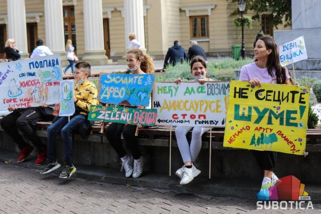 Subotički đaci digli glas protiv klimatskih promena