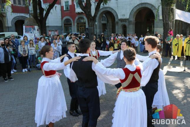 Otvoreni 24. "Dani pčelarstva"