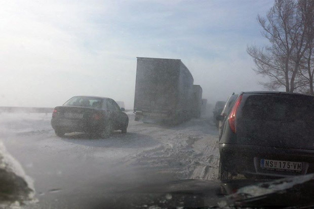 Blokada saobraćaja na nekoliko putnih pravaca u okolini Subotice