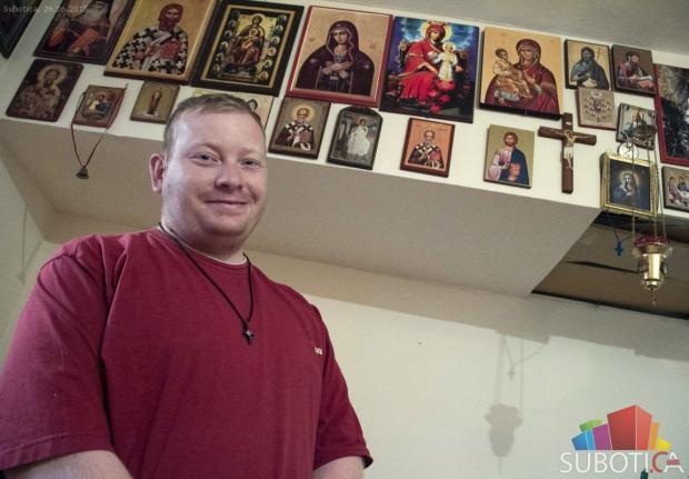 Komšinica maltretira bolesnog momka