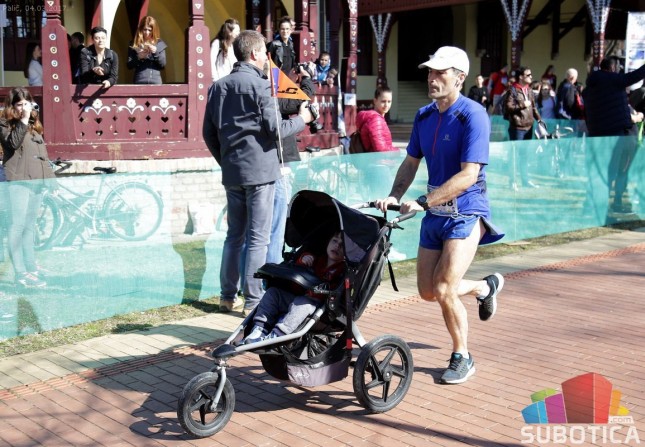 Održani 10. Rođendanski TRON polumaraton i SRCEF trka zadovoljstva