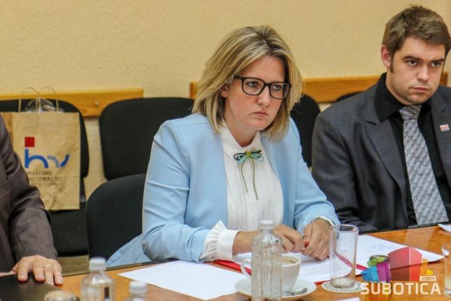 Ministarka Gordana Čomić posetila Hrvatski nacionalni savet