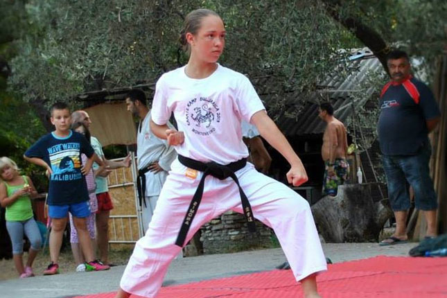 Oni dolaze: Simona Ivković, maturantkinja Gimnazije "Svetozar Marković"