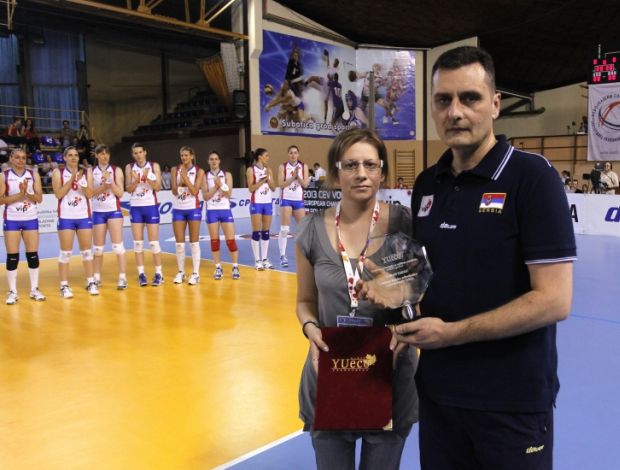 Pobeda odbojkašica Srbije uz rekordnu posetu u Hali sportova