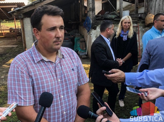 Ministar Nedimović u poseti subotičkim poljoprivrednicima
