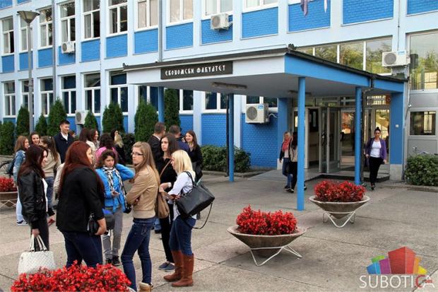 Najveće interesovanje za studiranje na Ekonomskom fakultetu