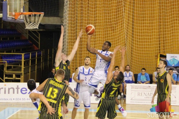 Košarkaši Spartaka poraženi od Beovuka (74:94)