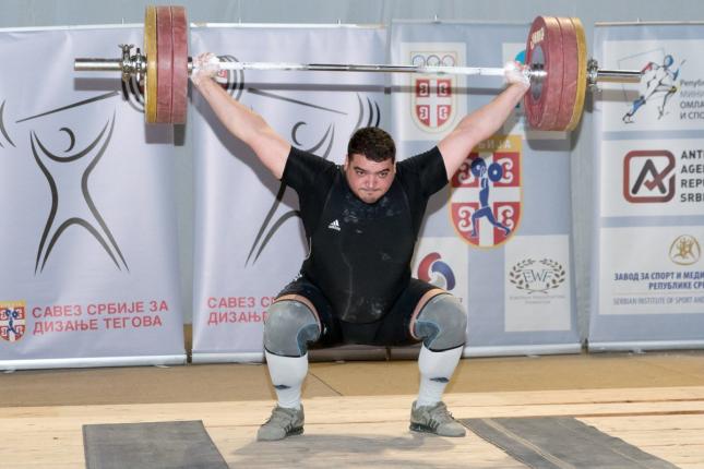 Dizanje tegova: Subotičani osvojili pet titula na Prvenstvu Srbije