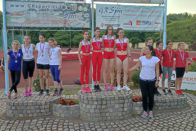 Atletika: Zapaženi rezultati Spartakovih pionirki na Prvenstvu Vojvodine u Sremskoj MItrovici