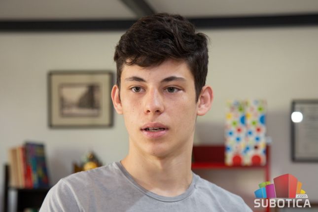 Mladi fizičari i matematičari ostvarili sjajne rezultate na državnim takmičenjima