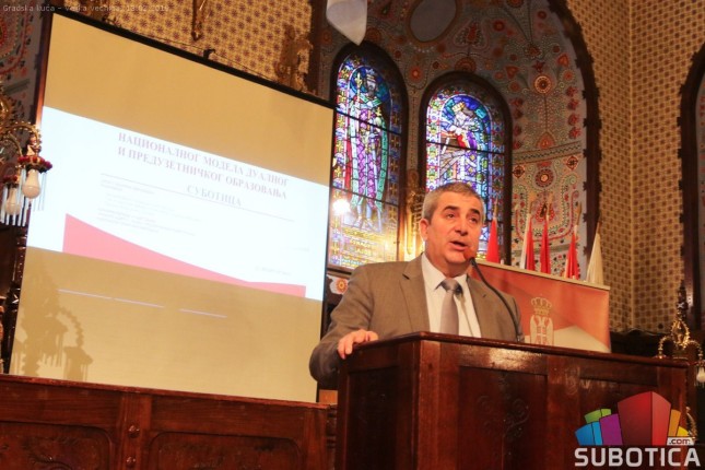 Dualno obrazovanje najsavršenija saradnja škole i privrede