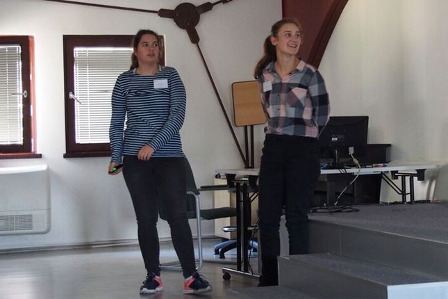 Mlade hemičarke u pohodu na Grand Pri