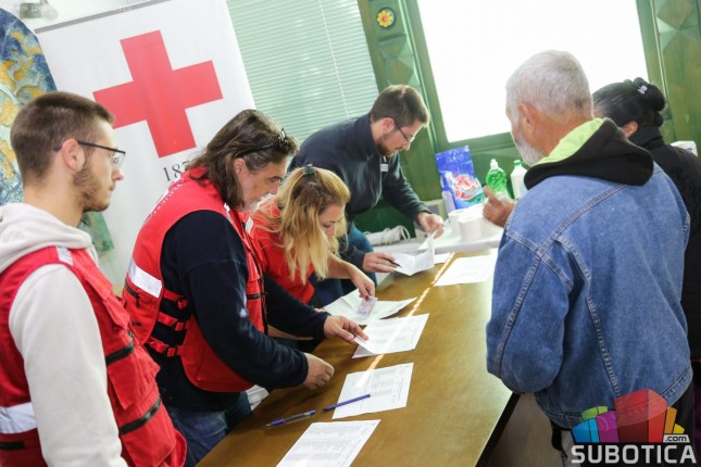 Paketi hrane za najugroženije sugrađane