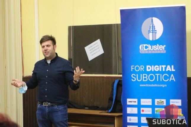 U Gimnaziji „Svetozar Marković“ predstavljen IT smer