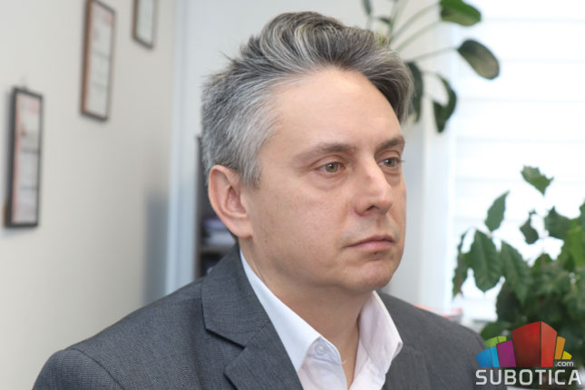 Ove godine obezbeđeno više od 34 hiljade plavih kanti