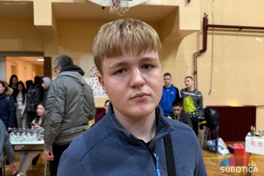 Humanost na delu: Učenici OŠ „Sonja Marinković“ prikupili više od 300.000 dinara