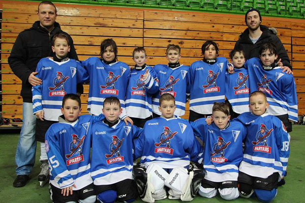 Uspešan nastup mladih hokejaša Spartaka na turniru u Sarajevu