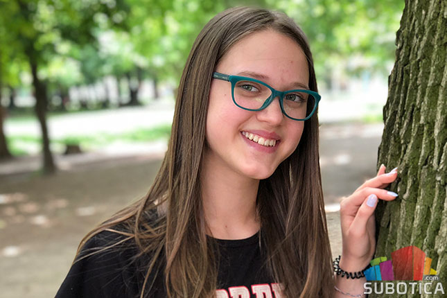 Oni dolaze: Tamara Emedi, maturantkinja OŠ "Miloš Crnjanski" i učenica Muzičke škole