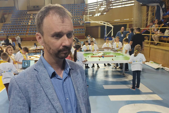 Održano takmičenje u programiranju Lego robota