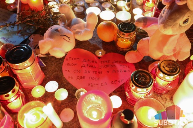 Oproštaj od Đorđa Balaševića kod Nove fontane