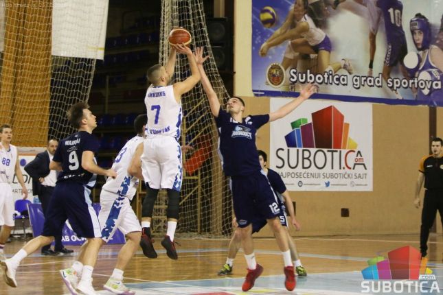 Košarka: Spartak poražen od Mladosti (82:88)