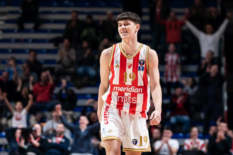 Košarka: Simjanovski debitovao u seniorskom timu Crvene zvezde, postigao i prve poene