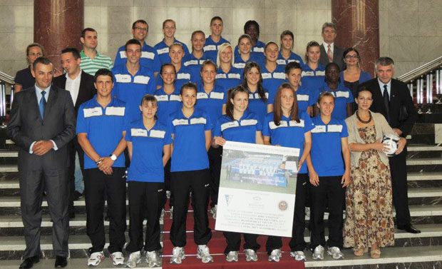 Delegacija ŽFK "Spartak" na prijemu u Novom Sadu