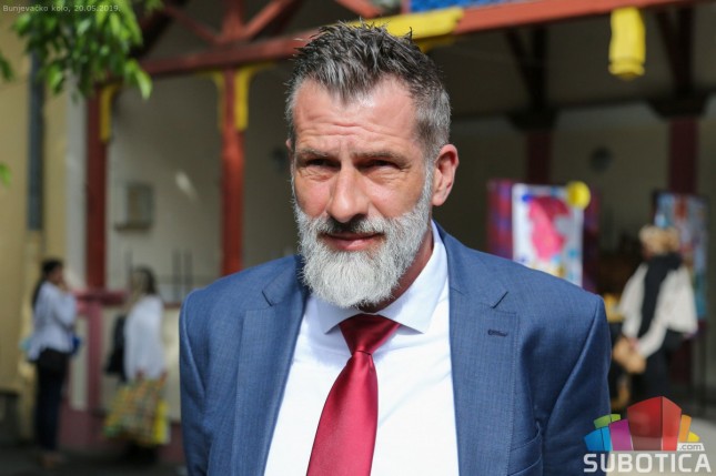 Zbog bezbednosti iselili mališane iz vrtića "Poletarac"