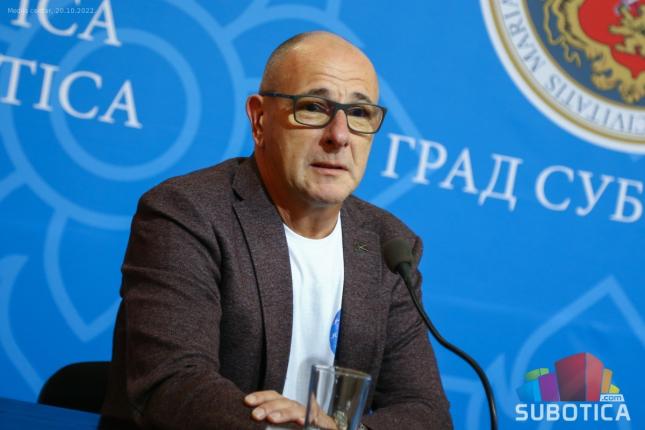 Humanitarna štafetna trka za malu Leonu