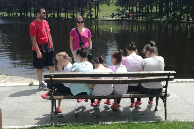 Devojčice iz "Kolevke" po prvi put na moru