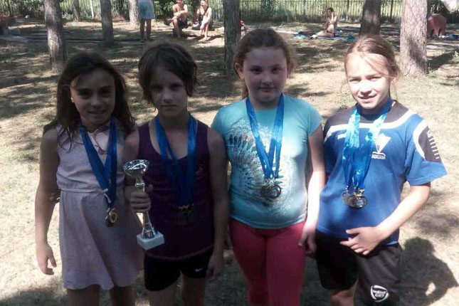 Plivači "Spartak-Prozivke" osvojili 44 medalje na mitingu za mlađe kategorije u Vrbasu