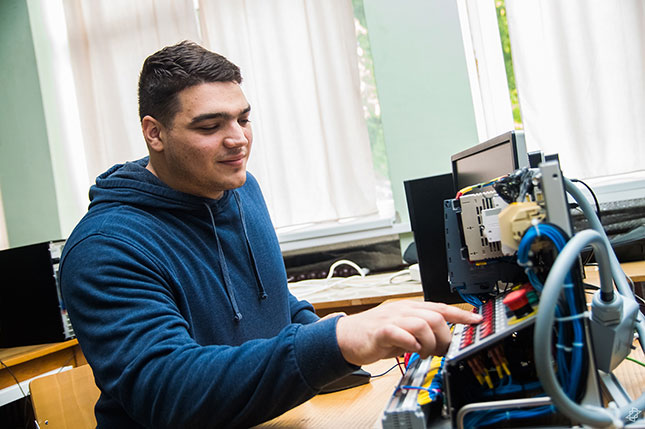 "Talenat na dar" - Tamaš Kajdoči, uspešan sportista i primeran student