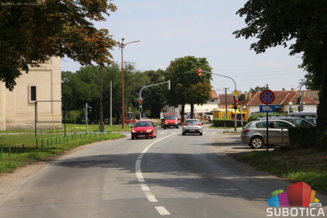 Računi u Bajmoku kasne jer nema ko da ih raznosi