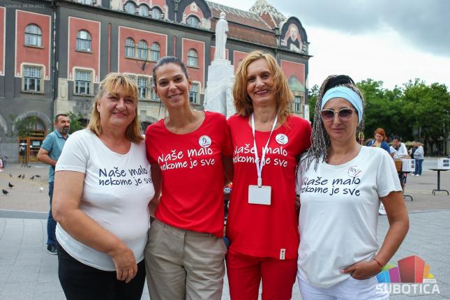 Subotičani velikog srca - na humanitarnom bazaru prikupljeno više od 235 hiljada dinara