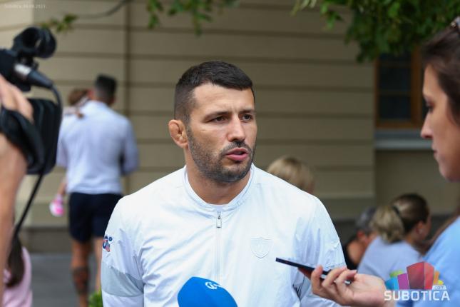 Subotičani velikog srca - na humanitarnom bazaru prikupljeno više od 235 hiljada dinara