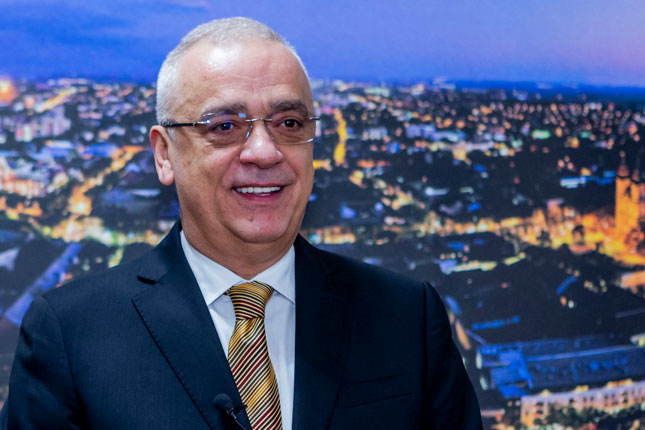 Božićne čestitke sugrađanima koji slave po gregorijanskom kalendaru