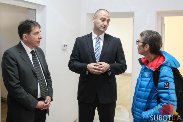 Poslanica Bundestaga posetila prihvatilište za migrante