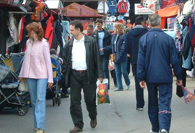 Buvljak u problemu - trećina nelegalnih prodavaca