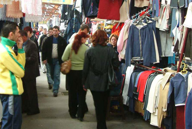 Buvljak u problemu - trećina nelegalnih prodavaca