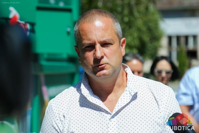 U Čantaviru predstavljeno mobilno reciklažno dvorište