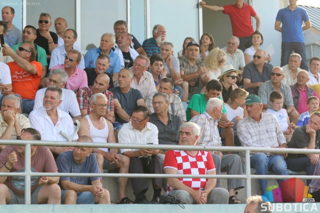 Utakmica između hrvatske manjine u Srbiji i srpske u Hrvatskoj pripala domaćoj ekipi