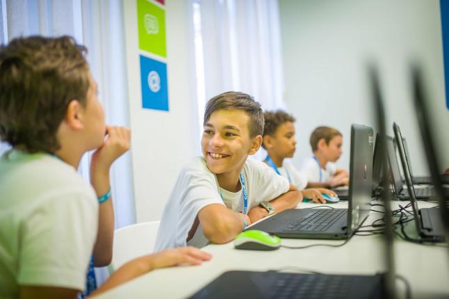 Dani otvorenih vrata u školi programiranja „Logiscool“