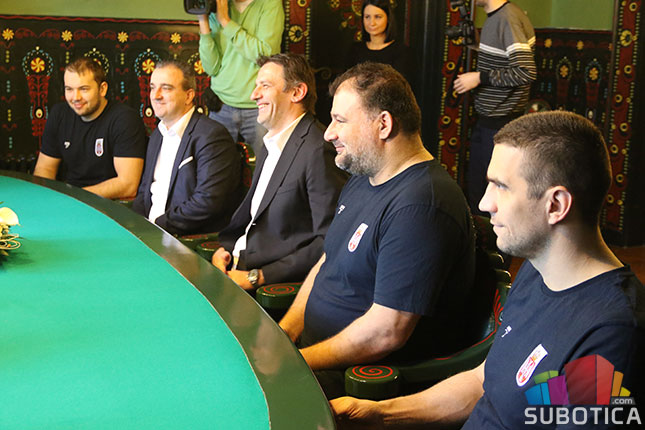 Vaterpolo: Srbija i Rumunija večeras na bazenu "Prozivka"